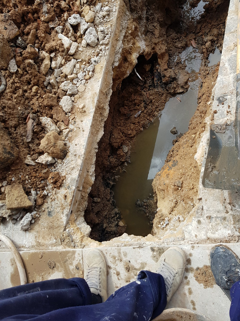 Reparación de acometidas de desagües en Valencia